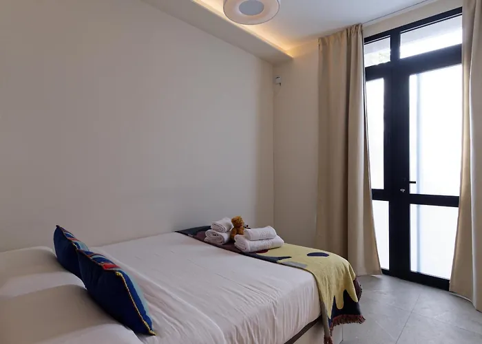 Osito Hub - Justo Y Pastor Apartamento Valência